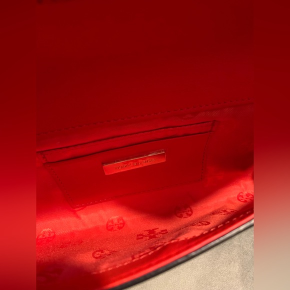 TORY BURCH navy red HEART ❤️CLUTCH NWT✨ - Picture 10 of 15